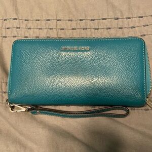 Michael Kors wallet